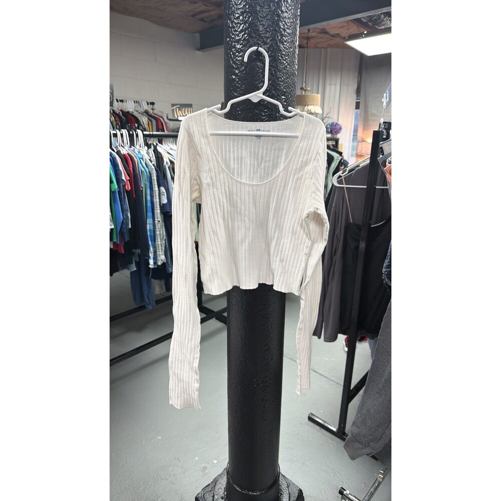 Brandy Melville White Ribbed Long Sleeve Cropped Top Made in Italy